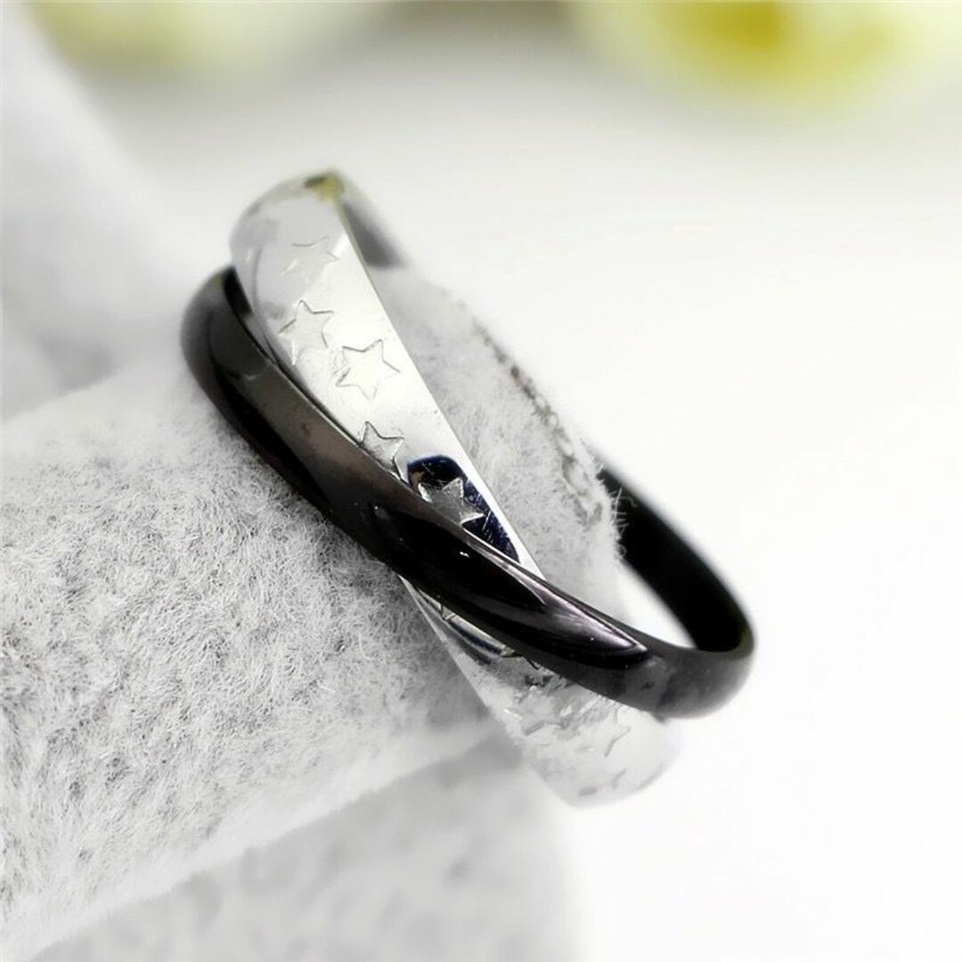2連スターリング ブラック サージカルステンレス 可愛い 豪華 クール レディースのアクセサリー(リング(指輪))の商品写真