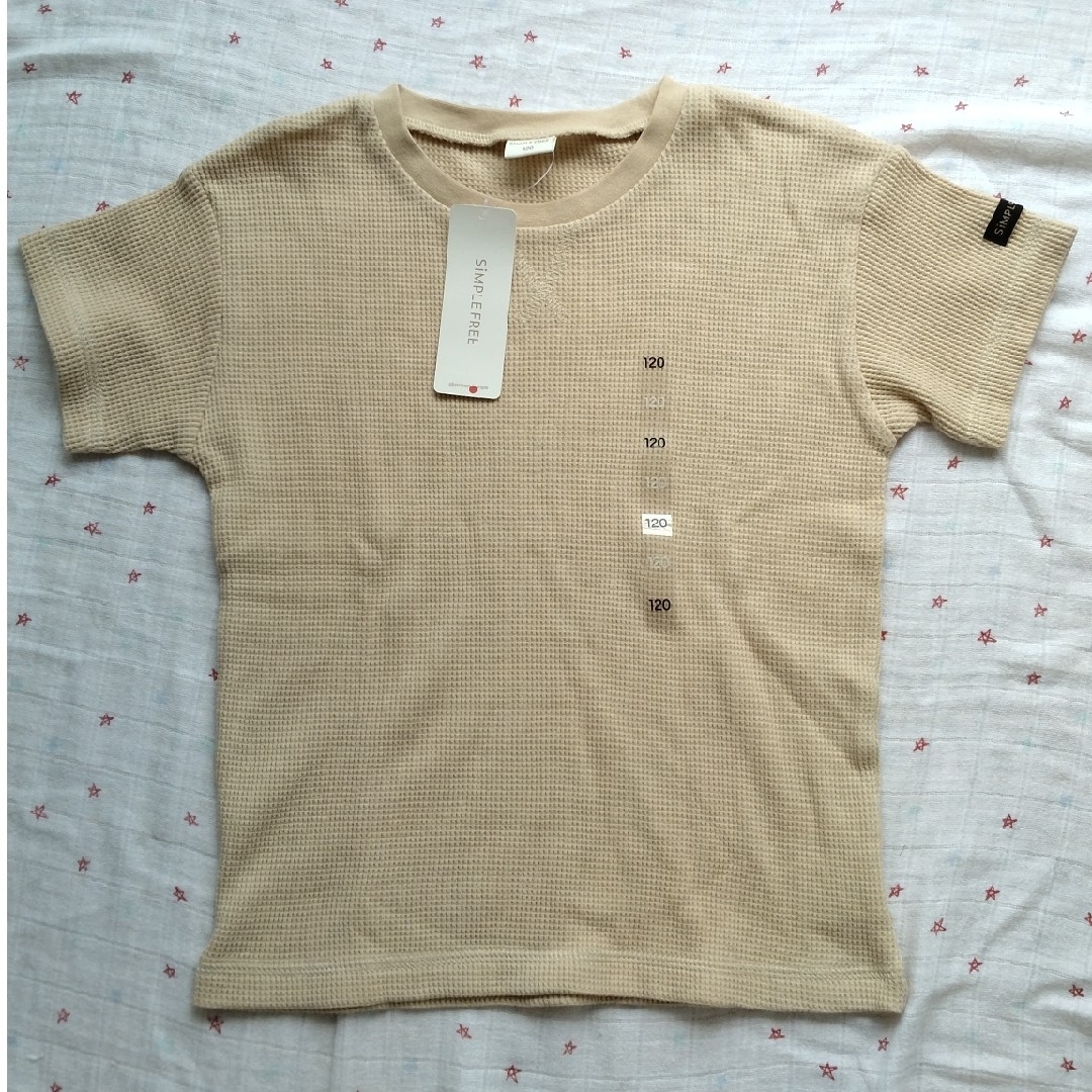 アカチャンホンポ(アカチャンホンポ)の新品・未使用 アカチャンホンポ 半袖Tシャツ 2枚セット 120 100 キッズ/ベビー/マタニティのキッズ服男の子用(90cm~)(Tシャツ/カットソー)の商品写真