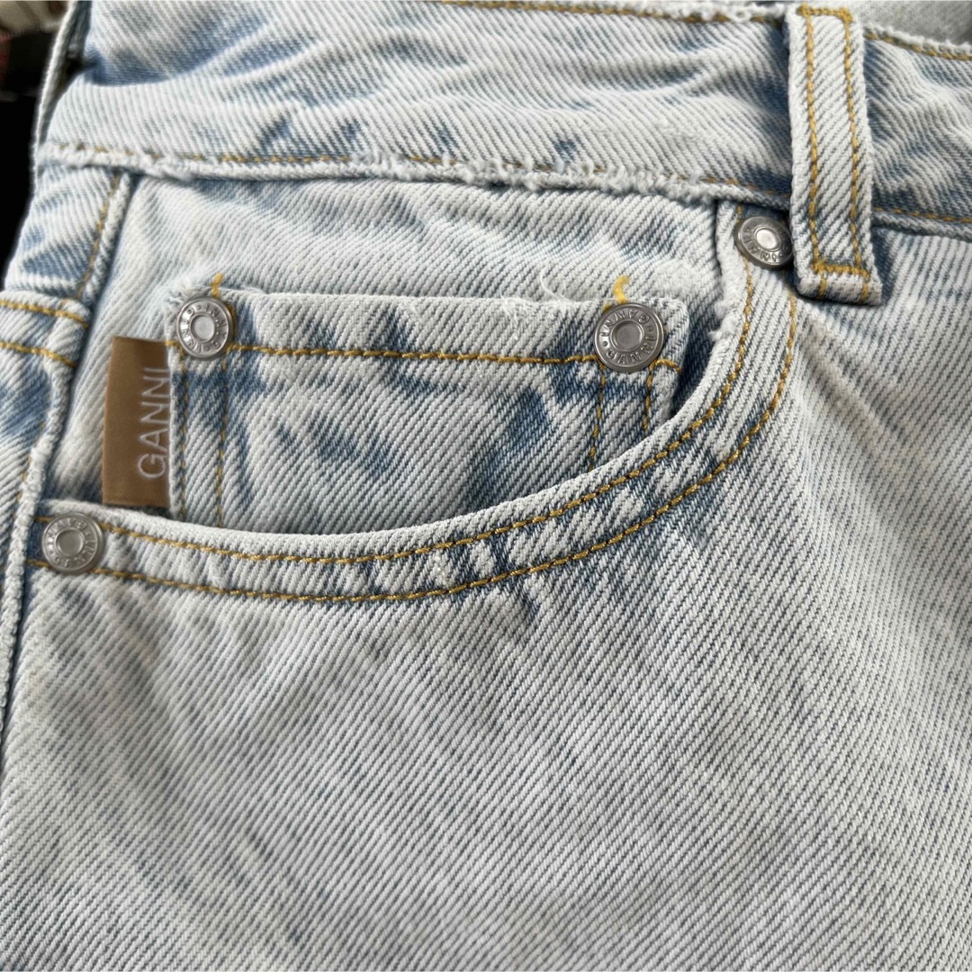 GANNI ガニー バックロゴ入り ウォッシュ加工デニム ジーンズ Mサイズ-