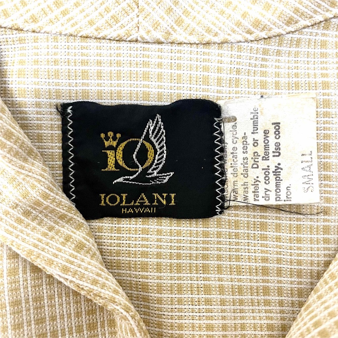 IOLANI(イオラニ)の【IOLANI】イオラニ パイナップル 刺繍  アロハシャツ S メンズのトップス(シャツ)の商品写真