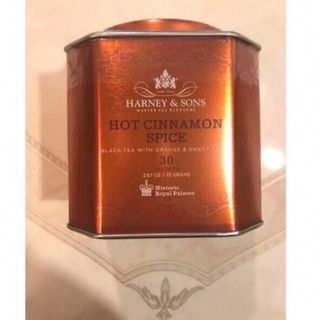 ディーンアンドデルーカ(DEAN & DELUCA)のHarney & Sons ホット シナモン スパイス 30サシェ入り缶 (茶)