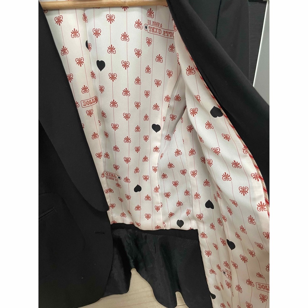 値下げ‼️ANNA SUI🦋DOLLY GIRL テーラードジャケット 値下げ‼️ANNA SUI🦋DOLLY GIRL テーラードジャケット