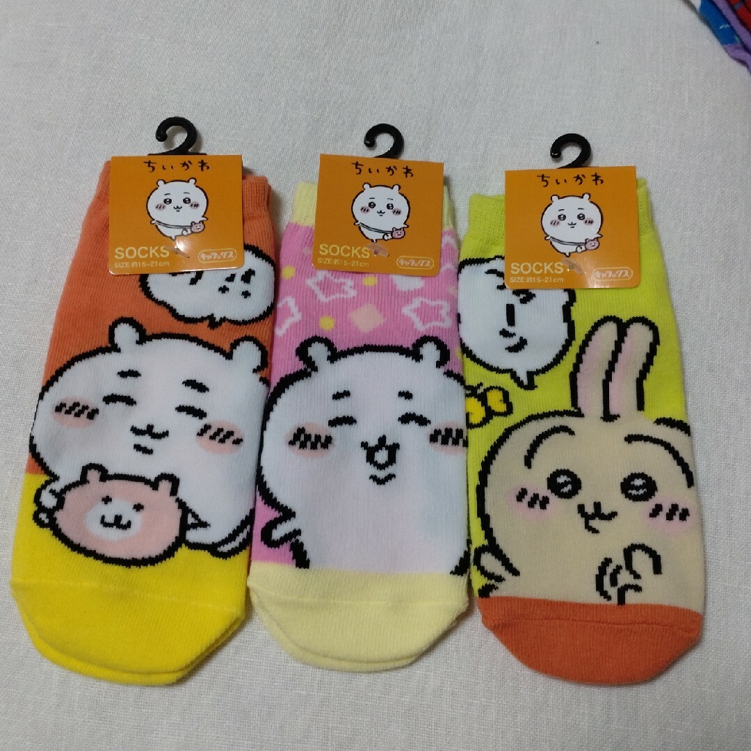 ちいかわ(チイカワ)のちいかわ靴下セット キッズ/ベビー/マタニティのこども用ファッション小物(靴下/タイツ)の商品写真