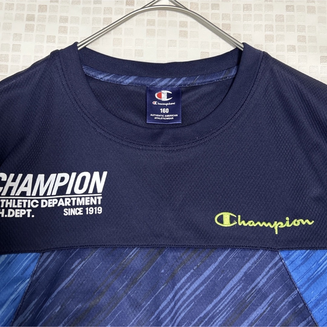 Champion(チャンピオン)のチャンピオン 半袖Tシャツ スポーツウェア  160cm ネイビー ブルー キッズ/ベビー/マタニティのキッズ服男の子用(90cm~)(Tシャツ/カットソー)の商品写真