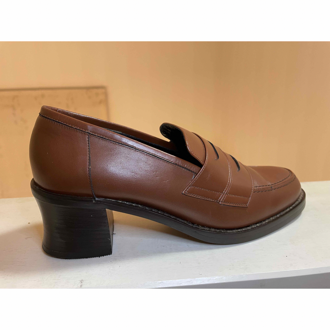VII XII XXX(セヴントゥエルヴサーティ)のsaint tropez corporation ローファー　23.5cm  レディースの靴/シューズ(ローファー/革靴)の商品写真