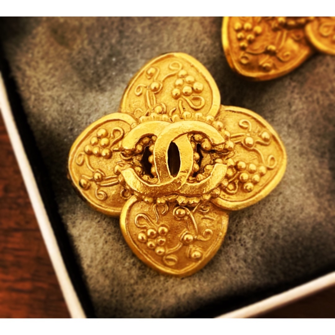 美品】シャネル CHANEL ココマーク フラワー イヤリング ヴィンテージ-