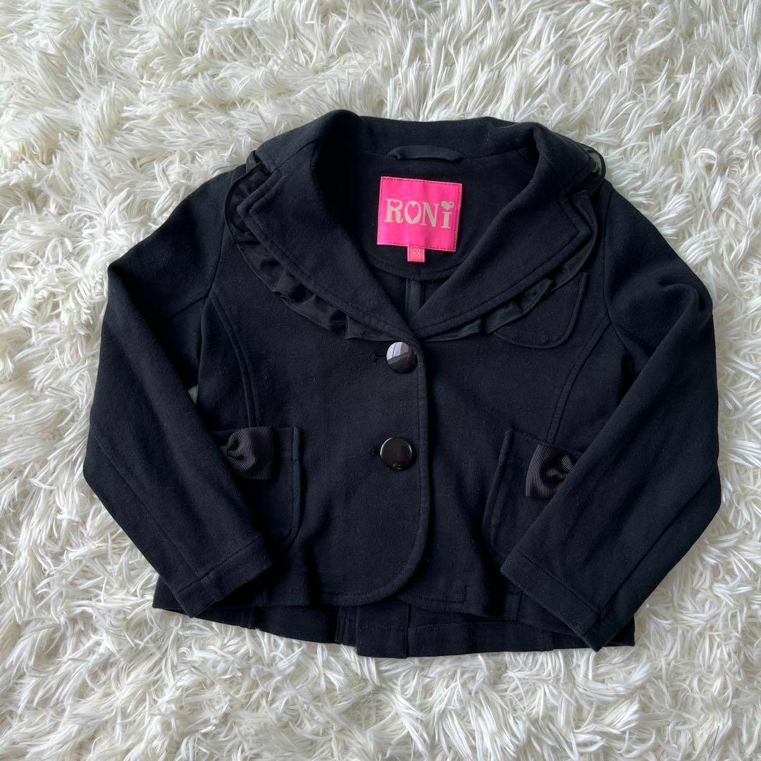RONI(ロニィ)のRONI SSサイズ　ジャケット　りぼん　黒　ブラック　かわいい キッズ/ベビー/マタニティのキッズ服女の子用(90cm~)(ジャケット/上着)の商品写真