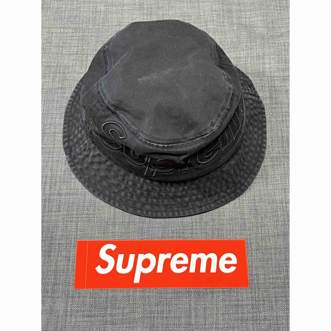 Supreme(シュプリーム)のS/M 黒 Supreme Outline Crusher Black 新品 メンズの帽子(ハット)の商品写真