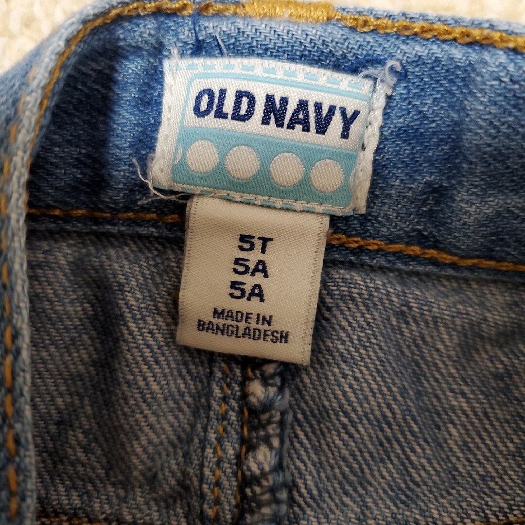 Old Navy(オールドネイビー)のOLD NAVY 女の子　デニムスカート　110cm キッズ/ベビー/マタニティのキッズ服女の子用(90cm~)(スカート)の商品写真