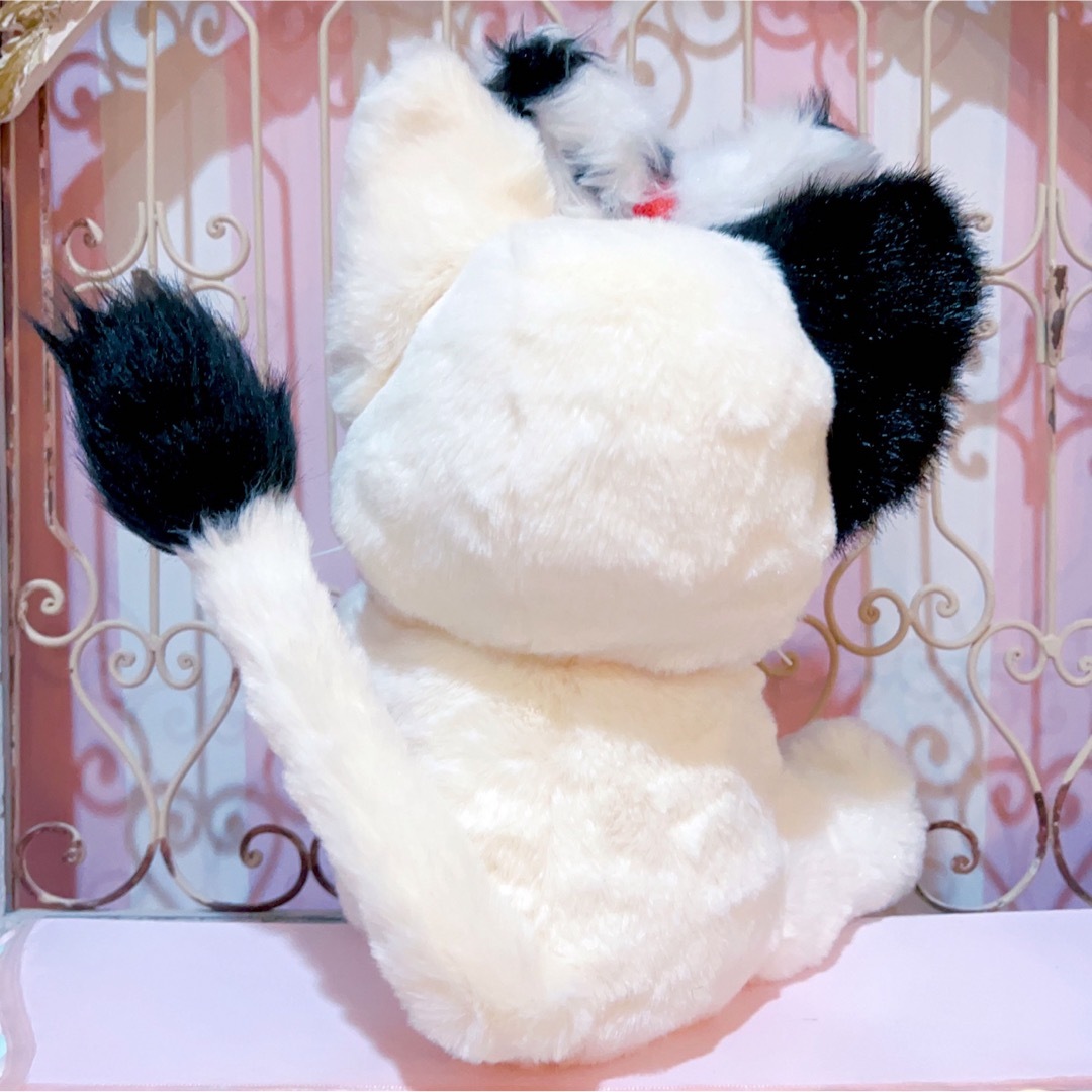 Disney(ディズニー)のジェラトーニ　リメイク　ぬいぐるみ　クルエラカラー ハンドメイドのぬいぐるみ/人形(ぬいぐるみ)の商品写真