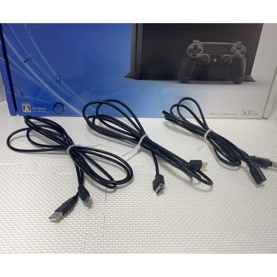 SONY(ソニー)のSONY PlayStation4 PS4 本体　　CUH-1000A B01 エンタメ/ホビーのゲームソフト/ゲーム機本体(家庭用ゲーム機本体)の商品写真