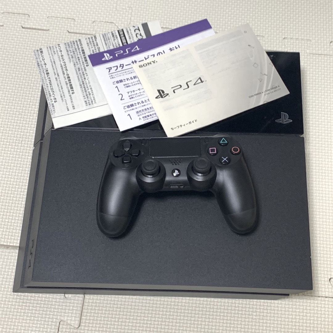 SONY(ソニー)のSONY PlayStation4 PS4 本体　　CUH-1000A B01 エンタメ/ホビーのゲームソフト/ゲーム機本体(家庭用ゲーム機本体)の商品写真