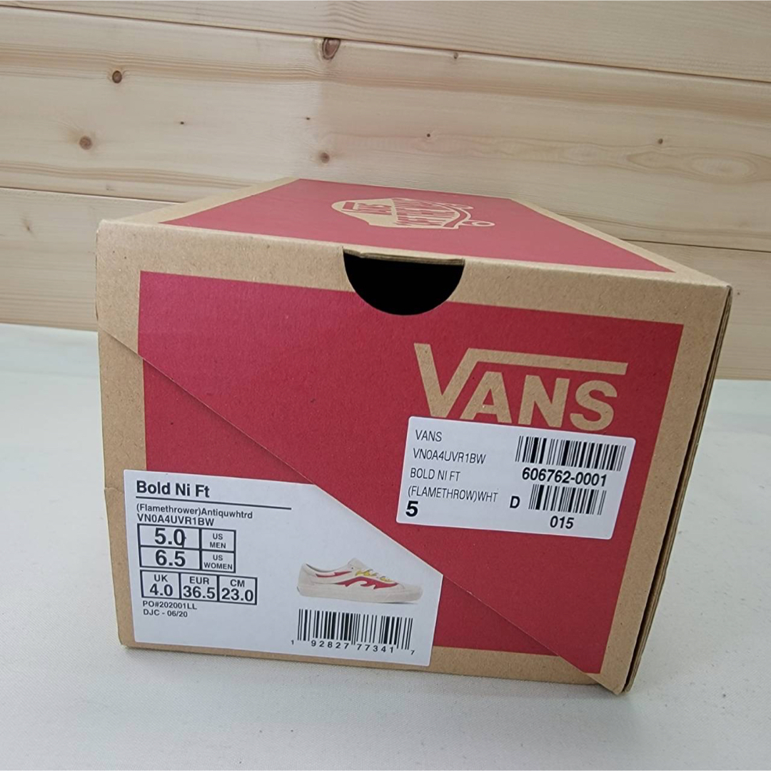VANS(ヴァンズ)のバンズ  ボールド ニー レザー 23㎝ レディースの靴/シューズ(スニーカー)の商品写真