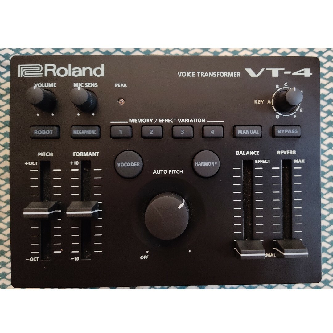 Roland VT-4 （最終値下げ！明日21日までの出品！） 楽器のDTM/DAW(オーディオインターフェイス)の商品写真