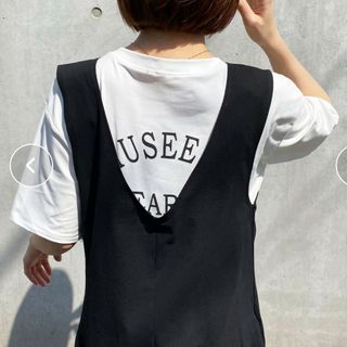 ケービーエフ(KBF)の新品未使用☆英語 ロゴティシャツ(Tシャツ(半袖/袖なし))