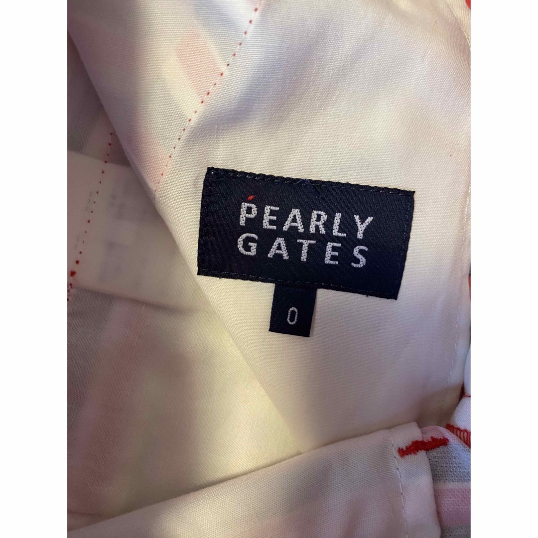 PEARLY GATES(パーリーゲイツ)のYUKI様専用 パーリーゲイツ ゴルフウェア レディース ショートパンツ 赤 スポーツ/アウトドアのゴルフ(ウエア)の商品写真