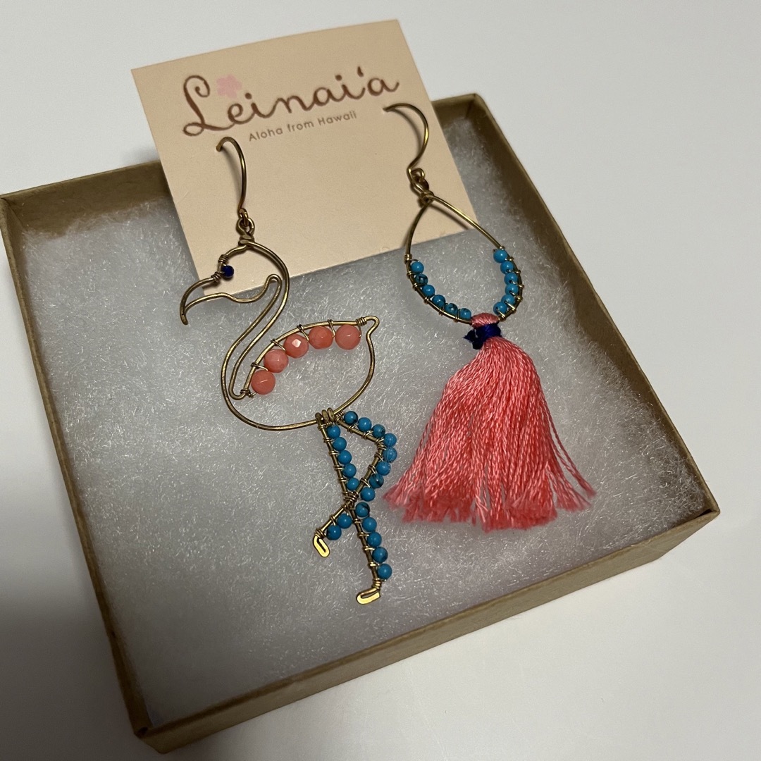 新品　レイナイア　ピアス　フラミンゴ　ゴールドフィルド　leinaia ハワイ レディースのアクセサリー(ピアス)の商品写真