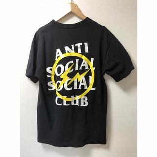 アンチソーシャルソーシャルクラブ(ANTI SOCIAL SOCIAL CLUB)のアンチソーシャルクラブ フラグメント コラボ Tシャツ ブラックアンチ 半袖(Tシャツ/カットソー(半袖/袖なし))