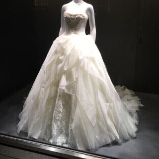 ヴェラウォン(Vera Wang)のヴェラウォン リーゼル(ウェディングドレス)