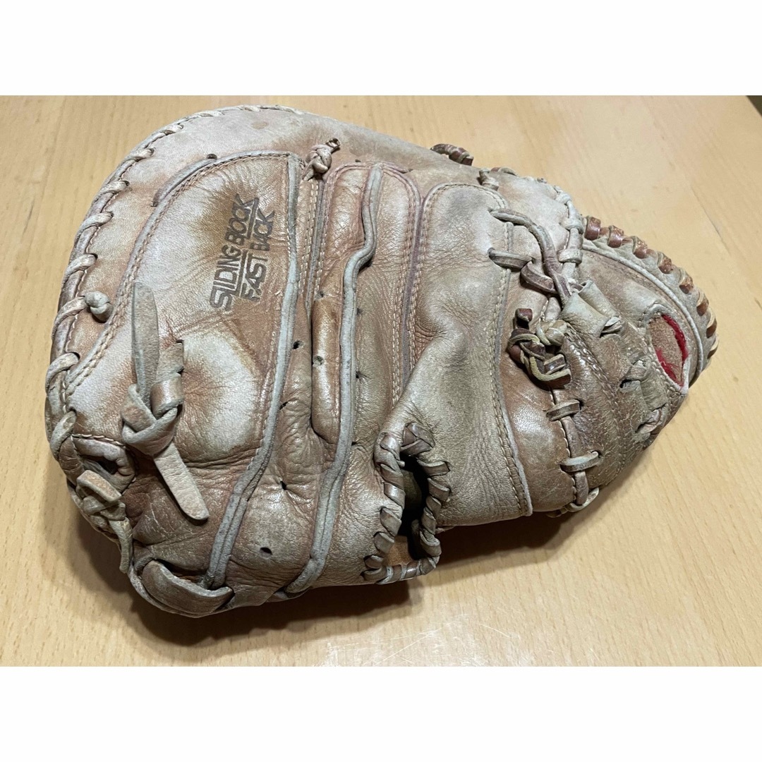 キャッチャーミット グローブ ボールはつきません