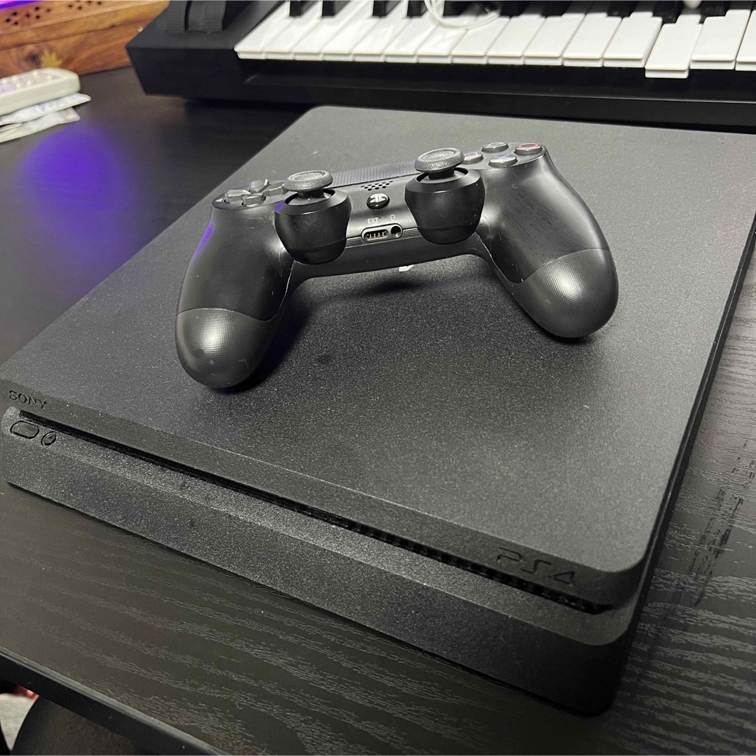 PlayStation®4 ジェット・ブラック 500GB CUH-2000A… - 家庭用ゲーム機本体