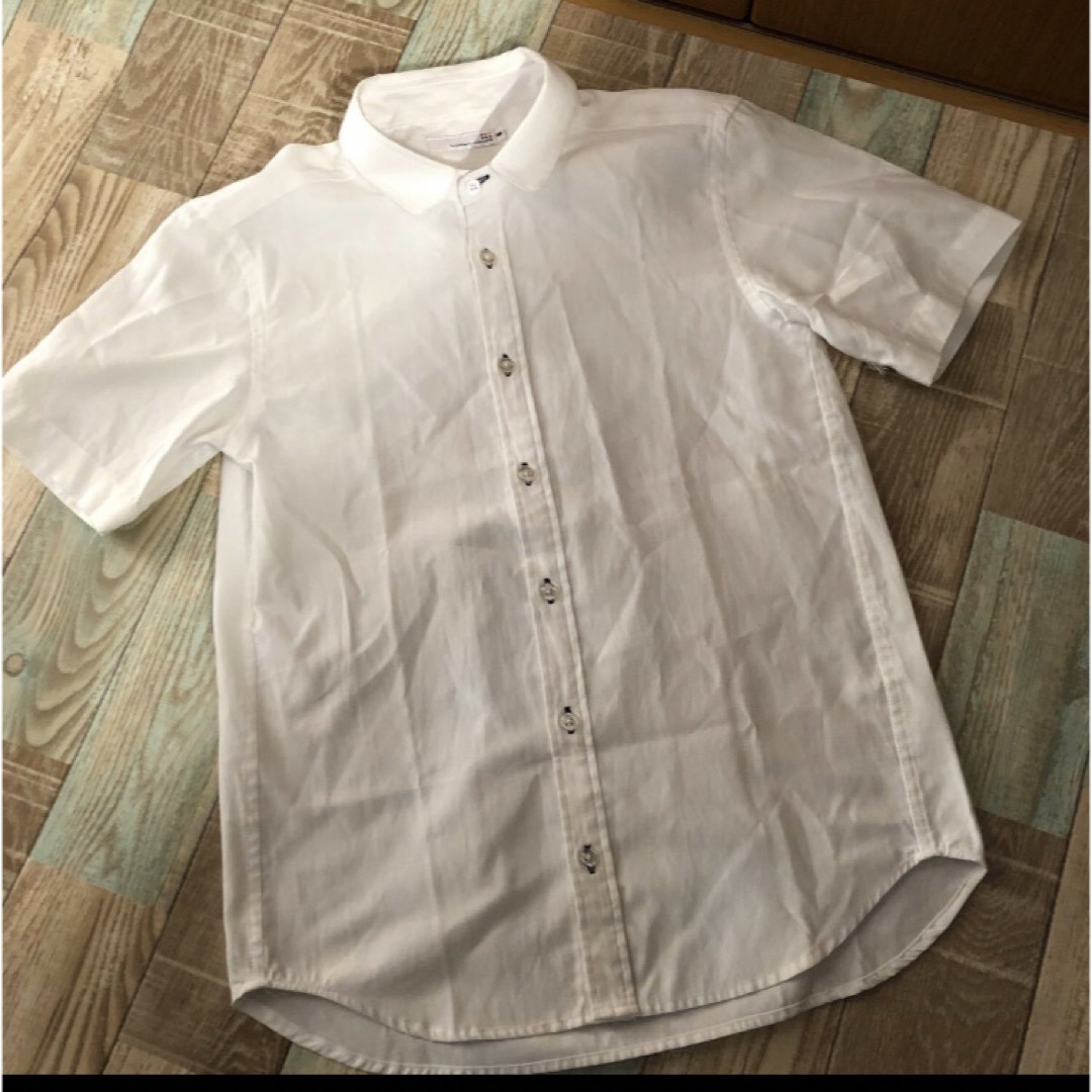 SEVENDAYS=SUNDAY(セブンデイズサンデイ)のメンズ　ホワイト　半袖シャツ メンズのトップス(ポロシャツ)の商品写真