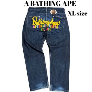 アベイシングエイプ(A BATHING APE)の激レアデザインA BATHING APE デニムパンツ 刺繍ロゴ ワッペンロゴ(デニム/ジーンズ)