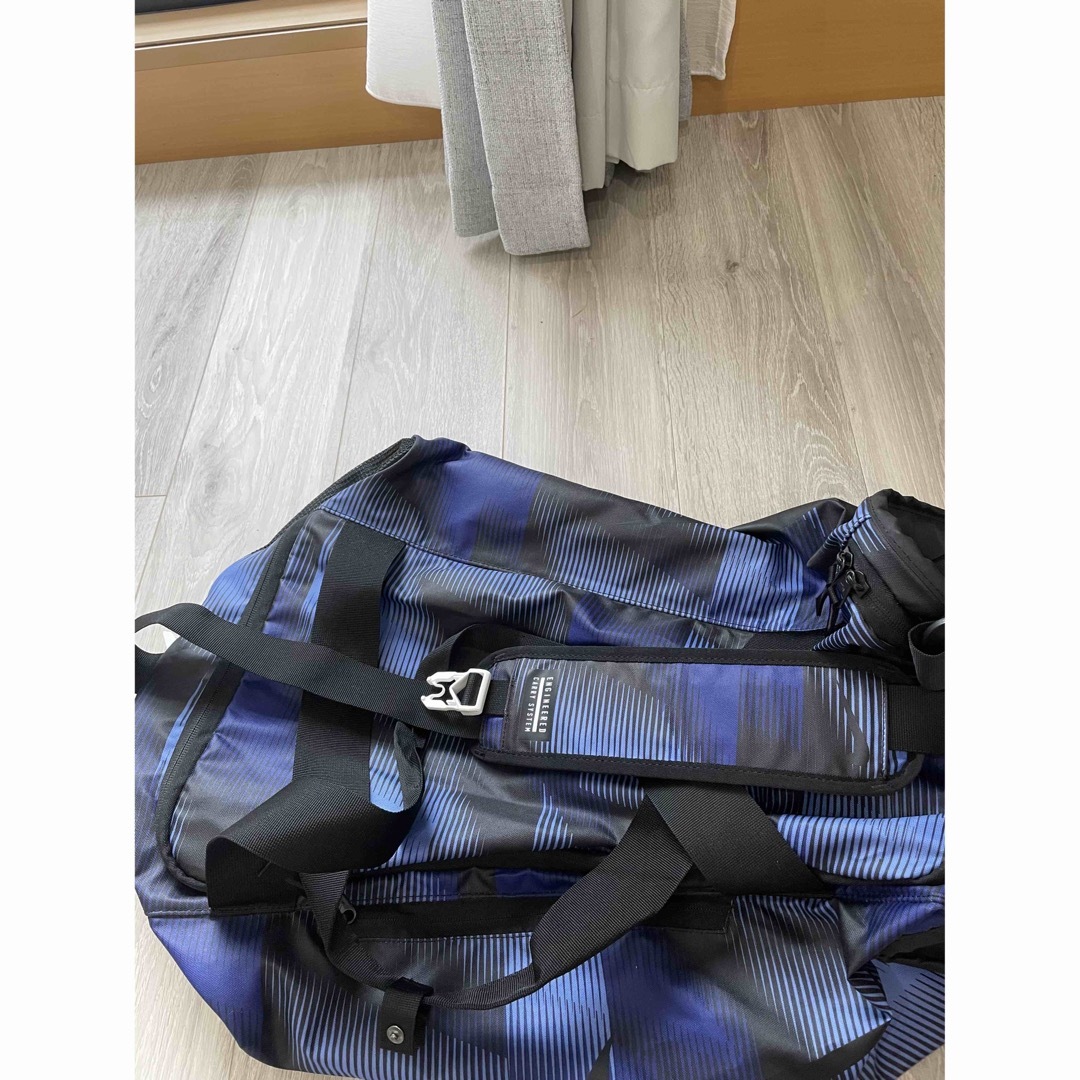 NIKE(ナイキ)のナイキ　ダッフルバッグ　40L メンズのバッグ(ボストンバッグ)の商品写真