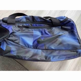 ナイキ(NIKE)のナイキ　ダッフルバッグ　40L(ボストンバッグ)