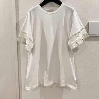 モンクレール(MONCLER)のモンクレール　袖ロゴ　tシャツ(Tシャツ(半袖/袖なし))