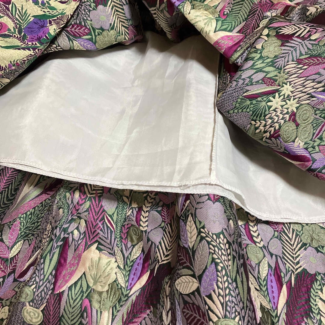 美品　花柄 ウエストゴム ふんわりスカート　Mサイズ　ジャガード