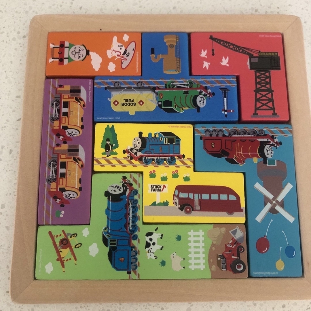 トーマス  木製パズル  知育  問題集つき キッズ/ベビー/マタニティのおもちゃ(知育玩具)の商品写真