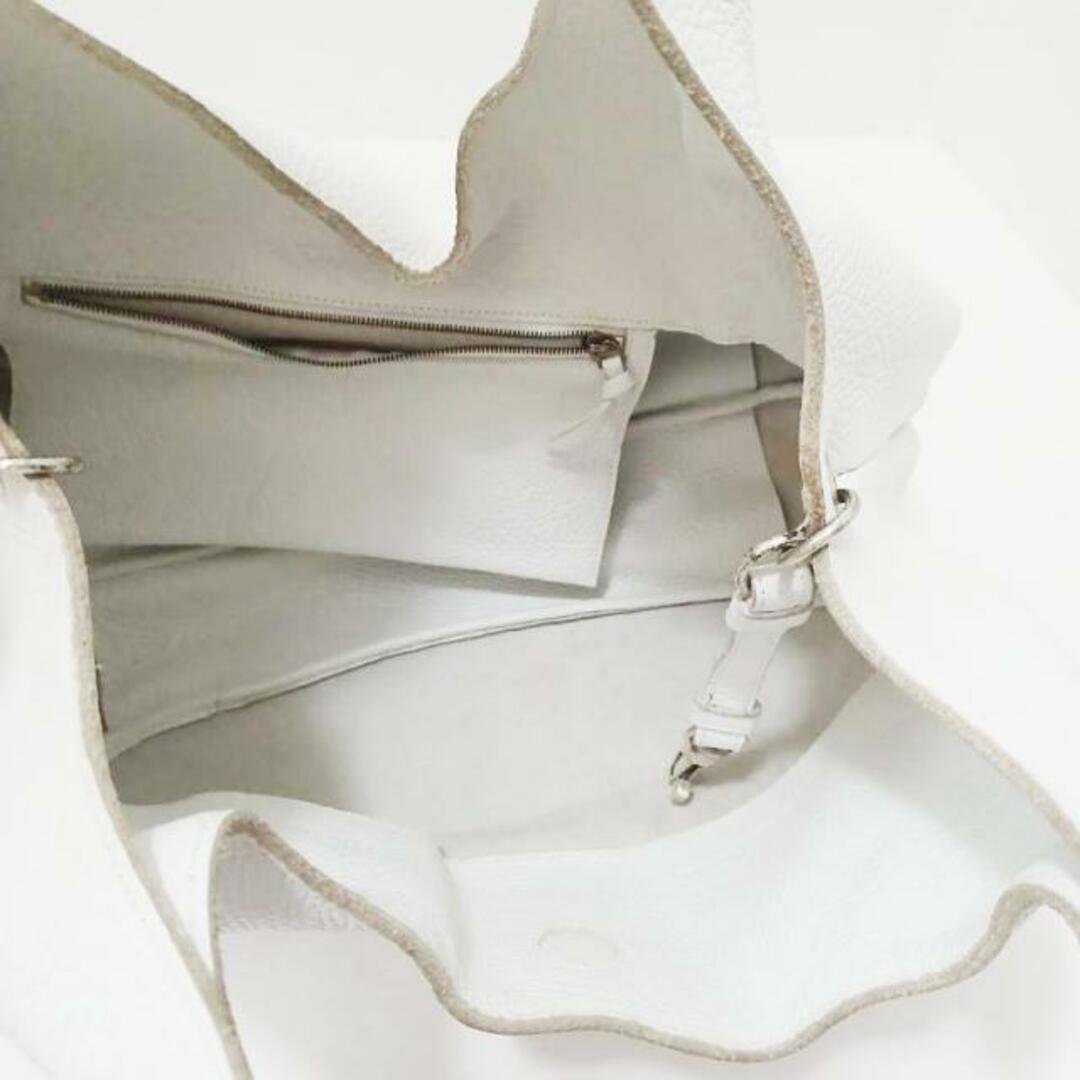 Bottega Veneta(ボッテガヴェネタ)のボッテガヴェネタ ハンドバッグ美品  白 レディースのバッグ(ハンドバッグ)の商品写真