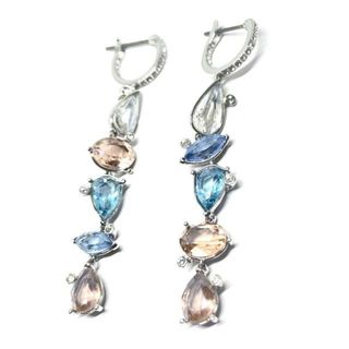 スワロフスキー(SWAROVSKI)のSWAROVSKI(スワロフスキー) ピアス美品  -(ピアス)