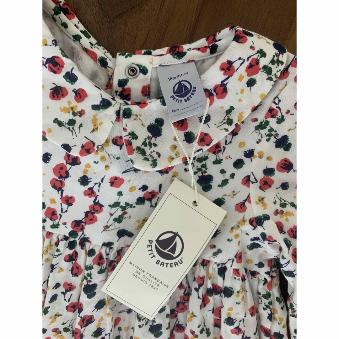 PETIT BATEAU(プチバトー)のプチバトー　花柄ワンピース キッズ/ベビー/マタニティのベビー服(~85cm)(ワンピース)の商品写真