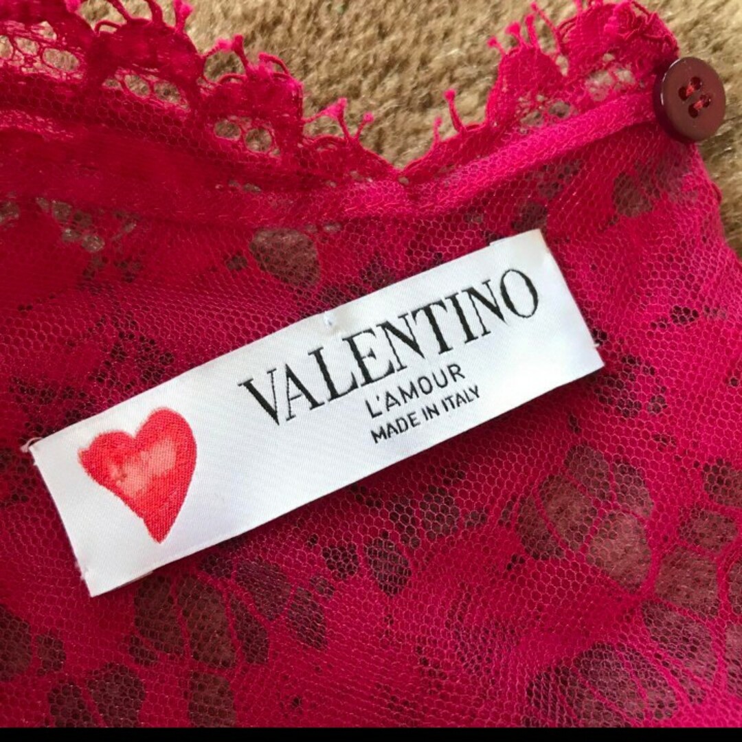 VALENTINO(ヴァレンティノ)のヴァレンティノ　レース　トップス レディースのトップス(カットソー(半袖/袖なし))の商品写真