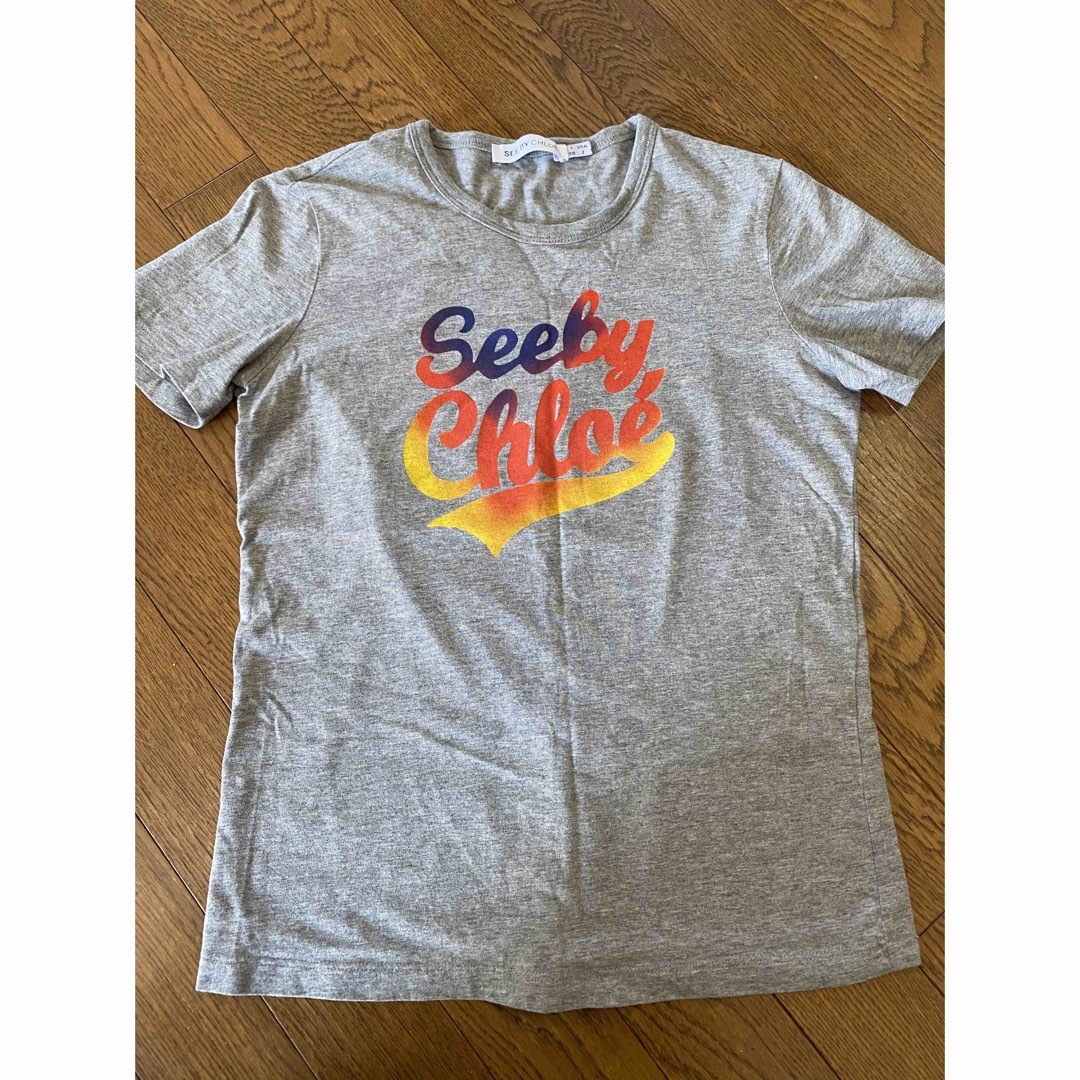 SEE BY CHLOE(シーバイクロエ)のSEE BY CHLOE シーバイクロエ　Chloe クロエ　Tシャツ　グレー レディースのトップス(Tシャツ(半袖/袖なし))の商品写真