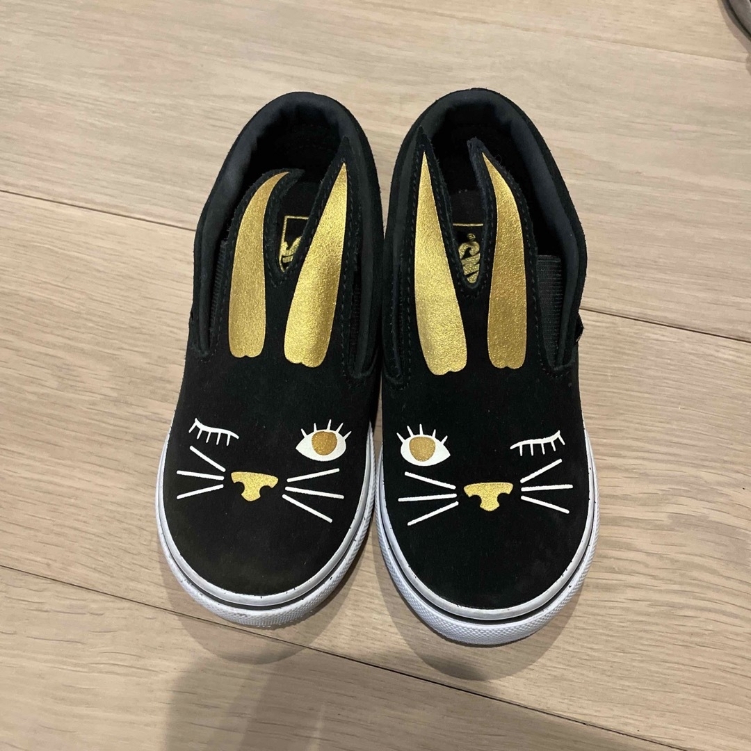 VANS(ヴァンズ)のVans うさぎスリッポン17cm キッズ/ベビー/マタニティのキッズ靴/シューズ(15cm~)(スリッポン)の商品写真