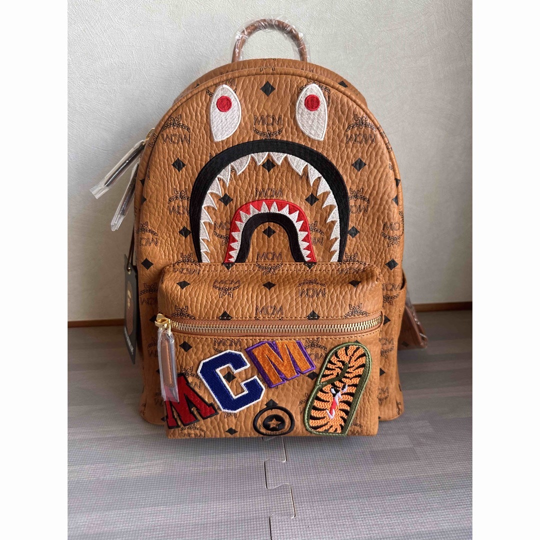 ベイプバッグ　BAPE x MCM Shark bag