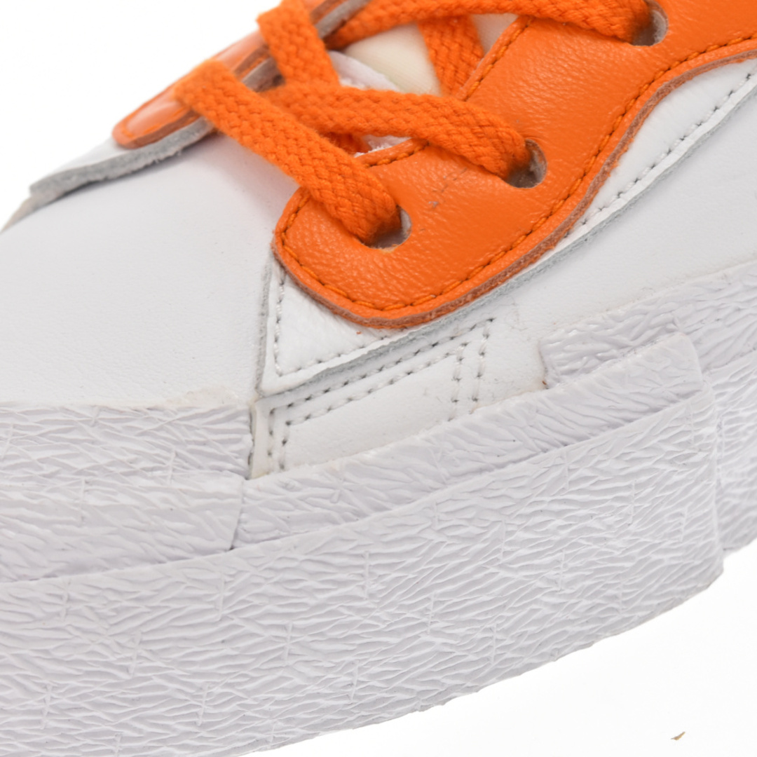 NIKE(ナイキ)のNIKE ナイキ ×sacai BLAZER LOW MAGMA ORANGE DD1877-100 サカイ ブレザー ローカットスニーカー US10.5/28.5cm ホワイト メンズの靴/シューズ(スニーカー)の商品写真