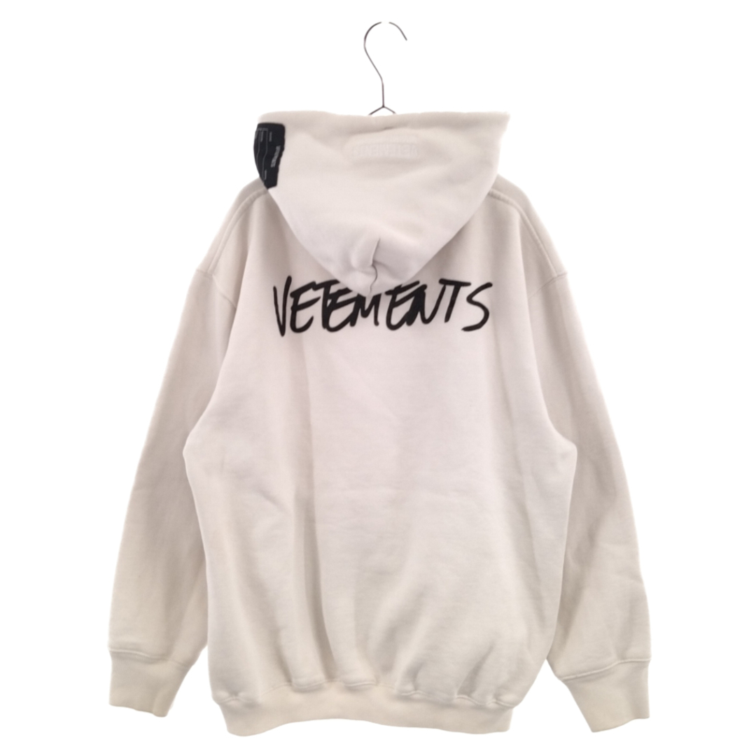 VETEMENTS ヴェトモン 20AW WRITTEN LOGO HOODIE ロゴパッチスウェットプルオーバーパーカー UAH21TR630  ホワイト | フリマアプリ ラクマ