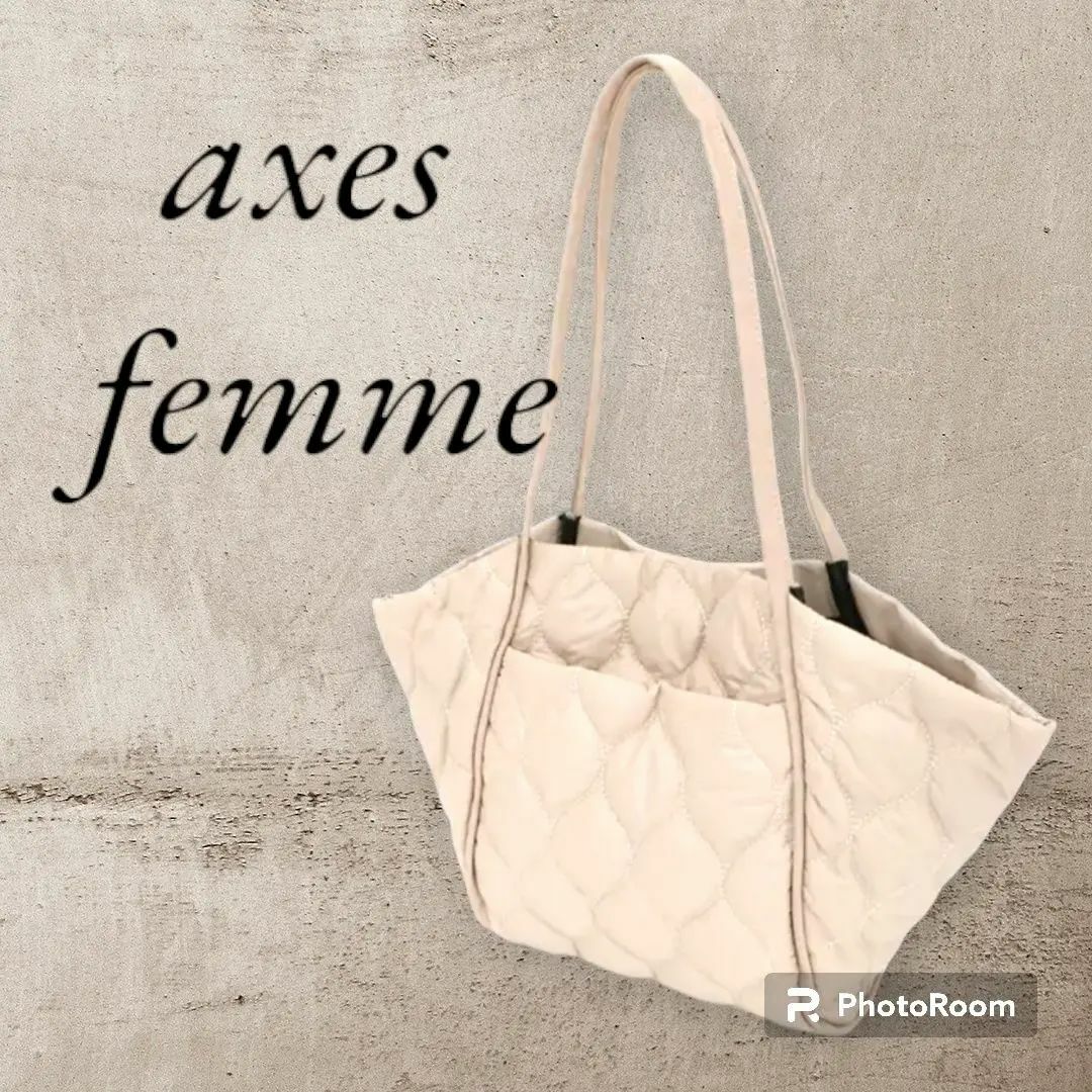 axes femme(アクシーズファム)の【新品タグあり】axes femme キルティングバック ベージュ レディースのバッグ(ショルダーバッグ)の商品写真