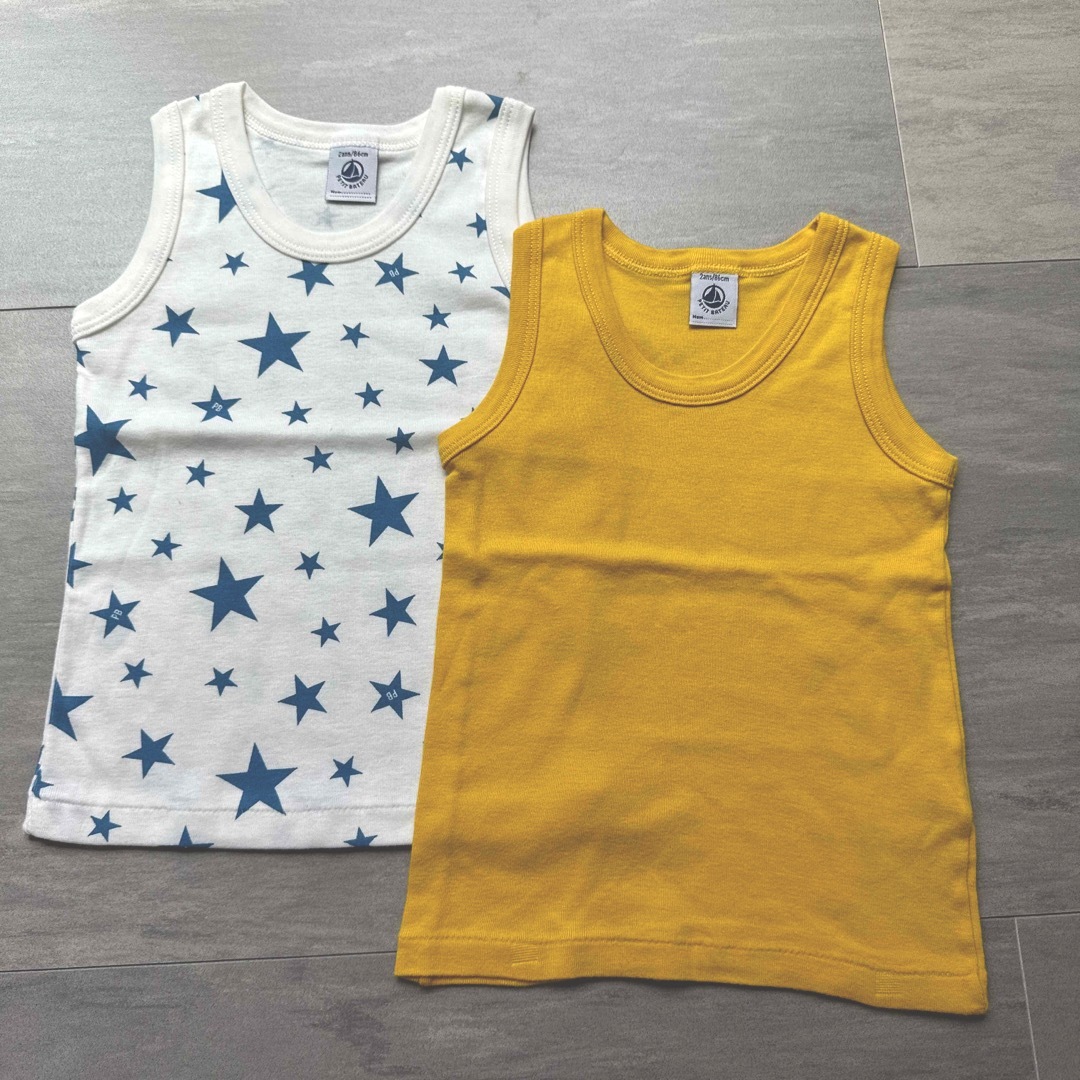 PETIT BATEAU(プチバトー)のプチバトー　タンクトップ　2枚セット　86サイズ キッズ/ベビー/マタニティのベビー服(~85cm)(タンクトップ/キャミソール)の商品写真