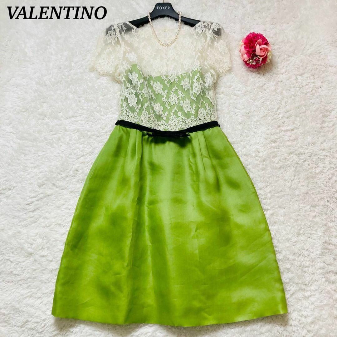 【美品】VALENTINO シルク100% ワンピース　レース　リボン　グリーンレディース