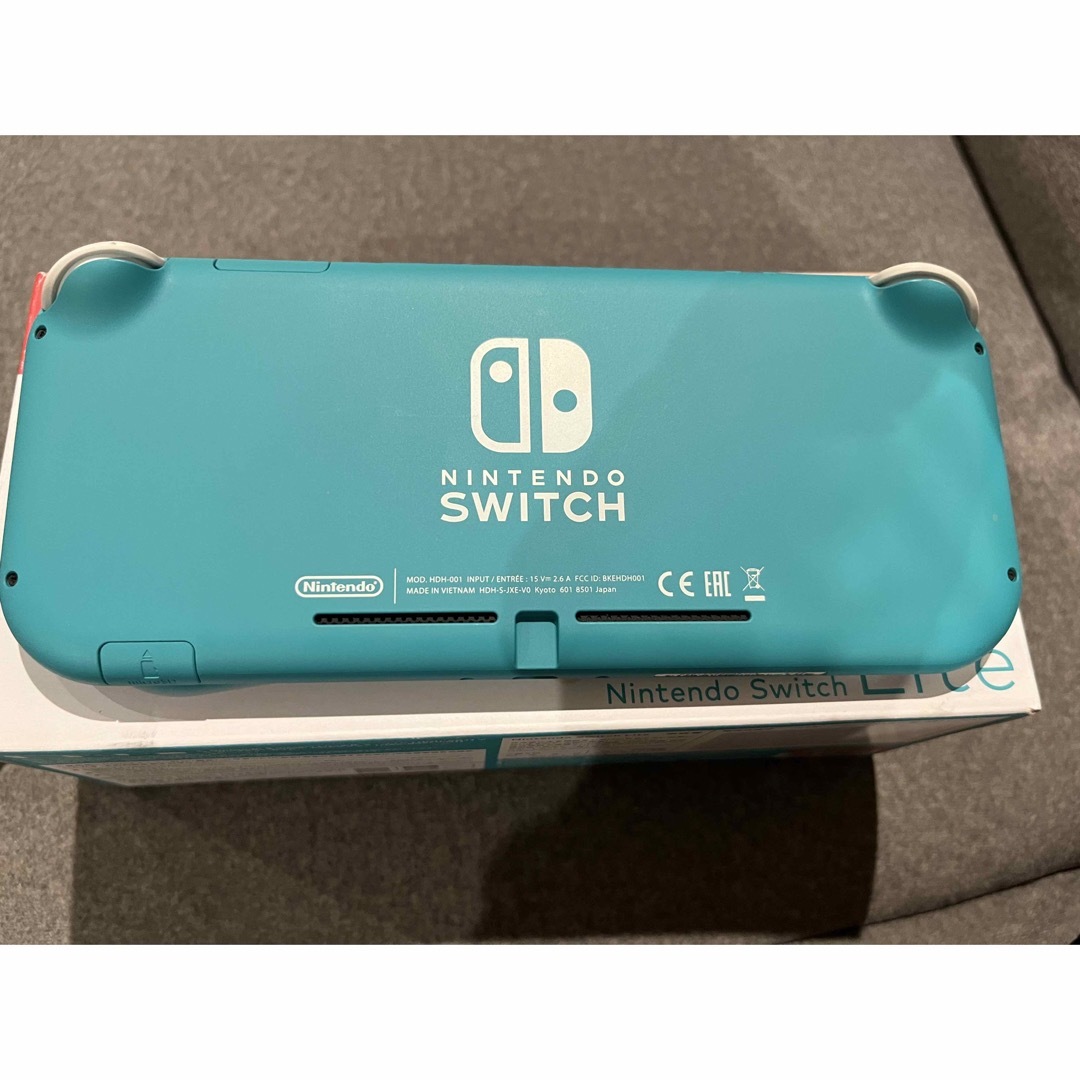 Nintendo Switch(ニンテンドースイッチ)のSwitch Lite 本体 エンタメ/ホビーのゲームソフト/ゲーム機本体(携帯用ゲーム機本体)の商品写真