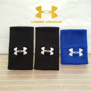 アンダーアーマー(UNDER ARMOUR)の☆【新品未使用】アンダーアーマー　リストバント☆(バングル/リストバンド)