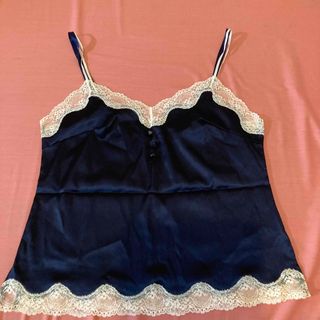 4個まで郵便OK 新品タグ付 ワコール トレフル 美しい総レース
