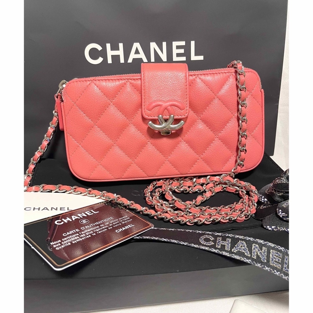 CHANEL ✨極美品✨　チェーンショルダーバッグ　キャビアスキン　バッグ　財布