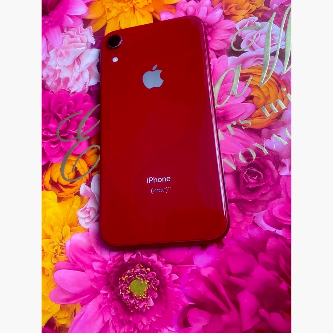 Apple(アップル)の美品iPhone XR 64GB Product RED  SIMフリー　ケース スマホ/家電/カメラのスマートフォン/携帯電話(スマートフォン本体)の商品写真