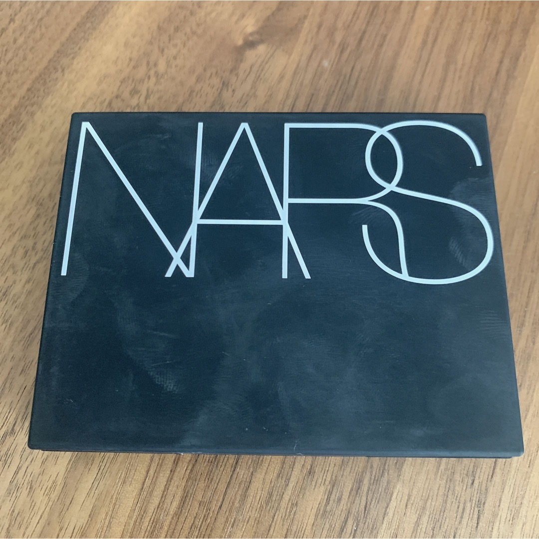 NARS(ナーズ)のNARS  ライトリフレクティングプラズマティックパウダー コスメ/美容のベースメイク/化粧品(フェイスパウダー)の商品写真